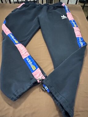 Adidas Originals Jogger Pants Men’s XXL Black Trefoil Logo Taped Stripes